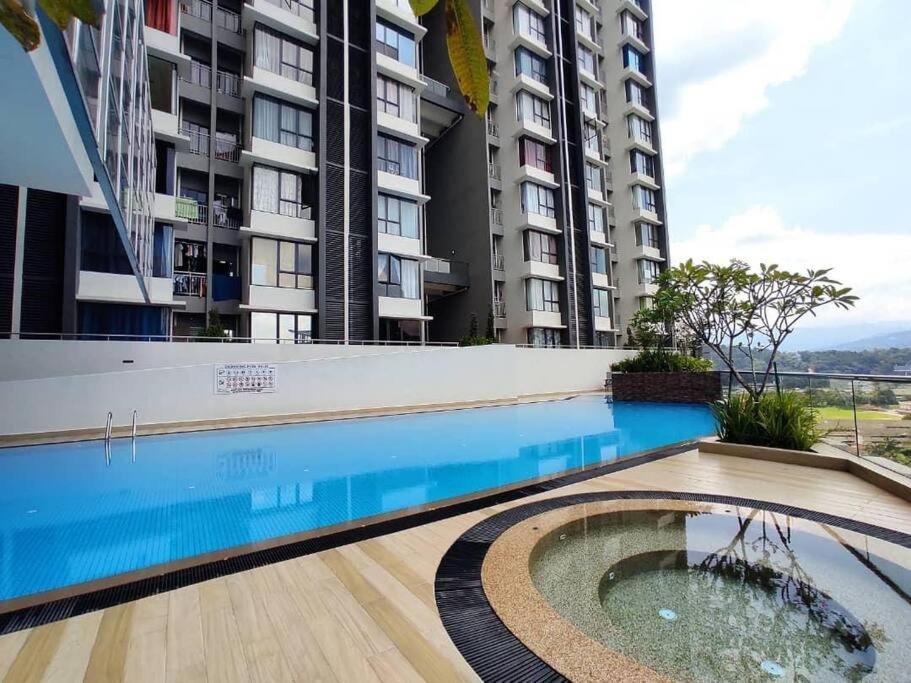 Ayuman Suites, Gombak With Kl City View クアラルンプール エクステリア 写真