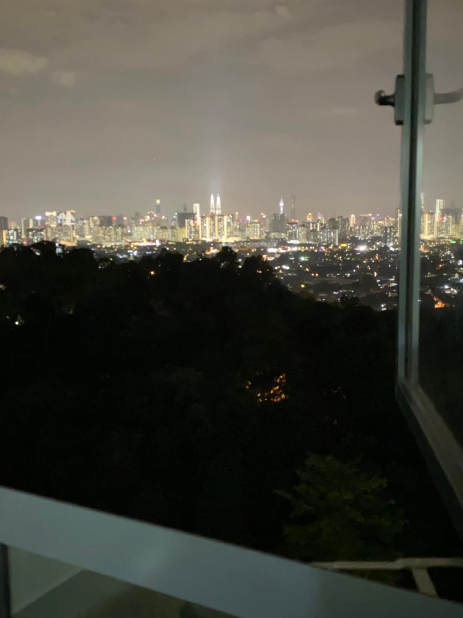 Ayuman Suites, Gombak With Kl City View クアラルンプール エクステリア 写真