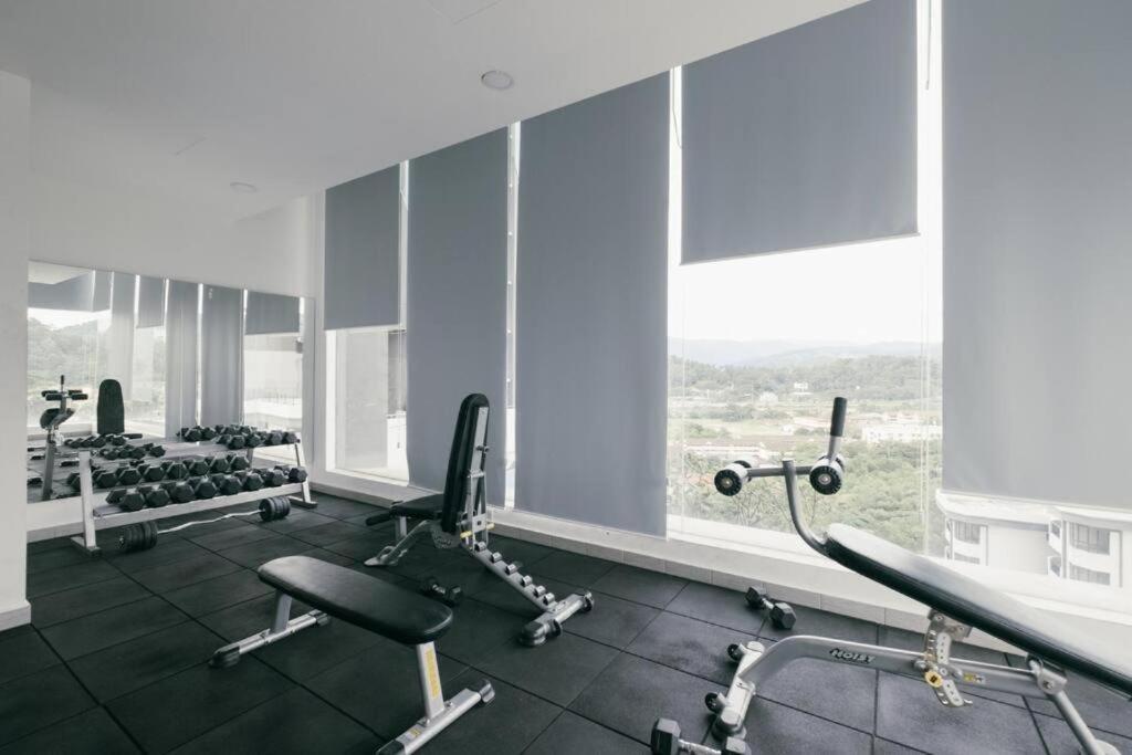 Ayuman Suites, Gombak With Kl City View クアラルンプール エクステリア 写真
